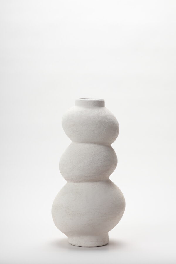 Totem Earthenware Vase (White)